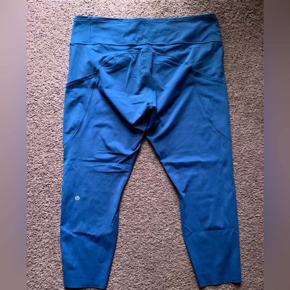 Lululemon Swiftly Speed leggings with pockets, 25”